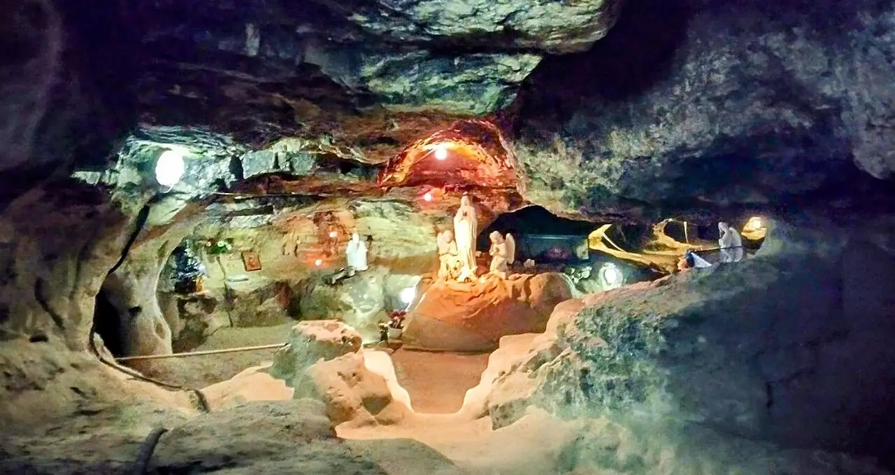 Святий грот Страдецької печери