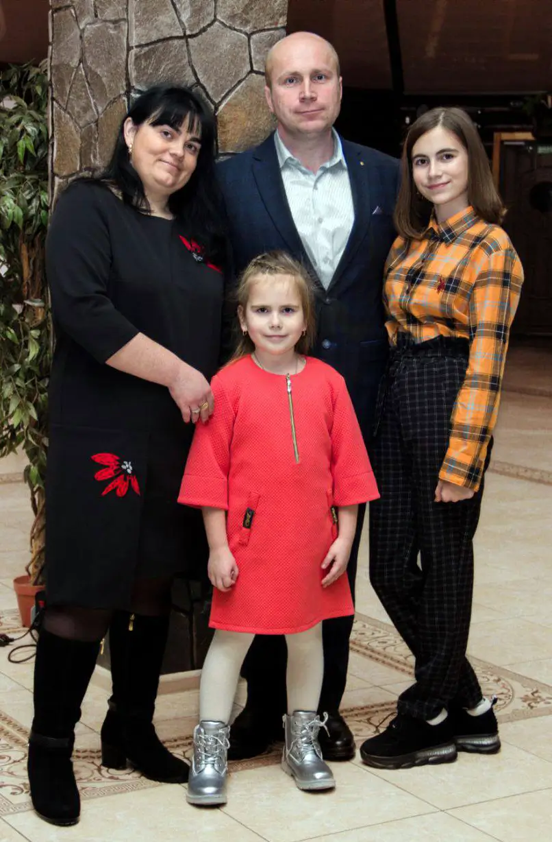 Walenty Szerengowski z malzonka i corkami Walenty Szerengowski z malzonka i corkami